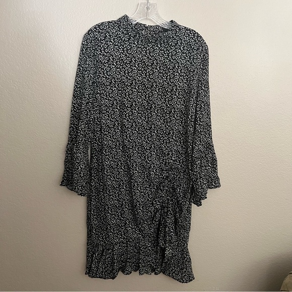 MINKPINK Ruched Mini Dress Size: M - Picture 1 of 9